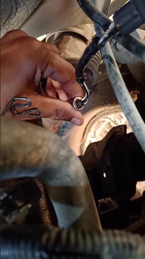 Oxygen Sensor Installing |Oxygen Sensor Fitting | Oxygen Sensor #automotivegarage #oxygensensor