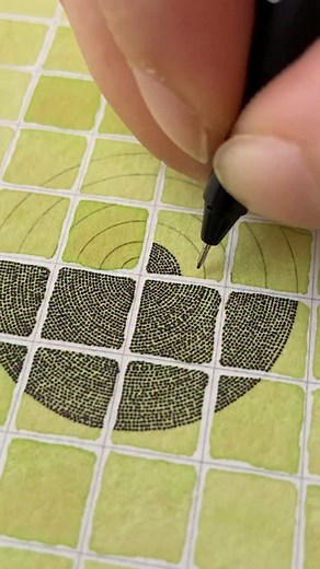 I’m reviving the “Small Worlds” series for a commission work, shown in the video. And maybe sometime in the future I will be making more pieces for this collection. #contemporaryart #stippling | lilith.black.bee