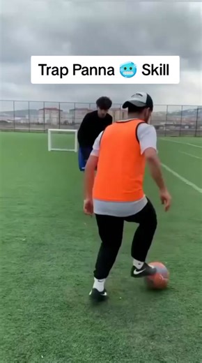 Trap Panna 🥶 Skill ⚽🪤 Fam ❤️ We all Learning This Dribble Skill by @Altunok.7 on Episode 25 of 42 Dribble Skills Tour Tutorial WFDSTT 🥶 #skills #football