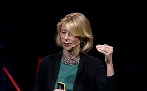 【思考】TED，英文 ，英语 你的肢体语言决定了你是谁 完整版演讲