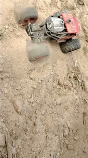 “RC Car vs Cliff – The Ultimate Smash”