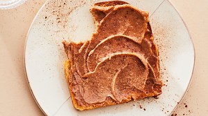 How to Make Cinnamon Sugar—And the Absolute Best Ways to Use It