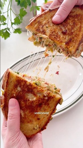Loaded Grilled Cheese Sandwich of Your Dreams #grilledcheese