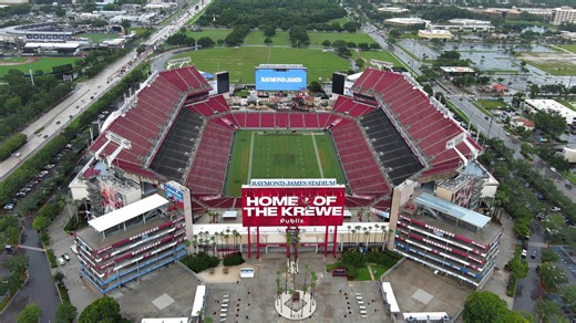 Buccaneers have met with Tampa Sports Authority about a renovation of Raymond James Stadium