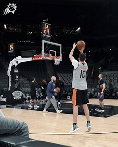 "You need to mark this day right here. Ricky won two games in a row." 😂 Take a behind-the-scenes look at the Suns post-shootaround three-point challenge! | Phoenix Suns