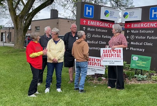 People in Durham, Ont., share concerns about town's hospital