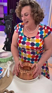 1.5M views · 58K reactions | One last look at the infamous corned beef and cabbage Jell-O mold, for live TV! #vintage #recipe #minnesota #midwest #reaction | That Midwestern Mom | Facebook