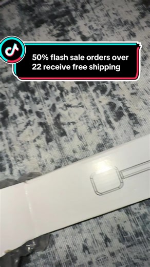 360 plug extendable extension lead to plug one USB arm type C port #Extendable #360Plug #PlugSockets #PhoneCharging