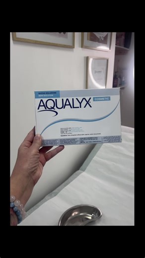 ✨ Cavitation Fat-Dissolving = A Powerful Combination ✨ Today at DB Aesthetics we’re working with a combination approach — using cavitation alongside Aqualyx to support body sculpting and contouring 🤍 Cavitation uses ultrasound technology to help break down stubborn fat cells, improve the appearance of cellulite, and smooth the skin. It’s an excellent non-surgical treatment for areas that just don’t respond to diet and exercise. Aqualyx works by targeting localised fat deposits, supporting the b