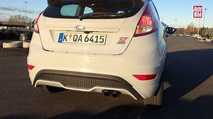 Der Kartbahn-Test: Welcher Kleine hat die größte Power? Ab morgen in der AUTO BILD Ausgabe 2/17! | AUTO BILD