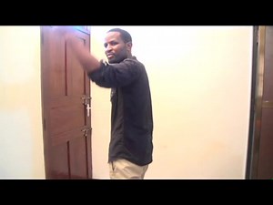 Filamu: WEMA NI AKIBA ------------------------------- Ukiamua kuoa mke ambaye ni mfanyakazi, lazima ukubali kuwa hatakuwa na muda wa kuangalia nyumba muda wote, kukupikia na kupatikana nyumbani muda wote. Ukiamua kuoa mke ambaye ni mama wa nyumbani, huyu ataitunza nyumba yako vizuri na kukuhudumia ipasavyo lakini lazima ukubali kuwa hatakuwa na kipato hivyo atakutegemea wewe kwa asilimia nyingi kama sio zote. Ukichagua mke mpambanaji lazima ukubali kuwa huyu anakuwa na mitazamo na mawazo yake na