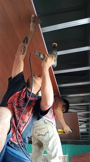 198K views · 1.3K reactions | Ang Dali lang mag install ng PVC panel ceiling #pukoslang #tips #idias #construction #working #fbreelsvideo #fbviral | Delmar Alberto Ervite | Facebook