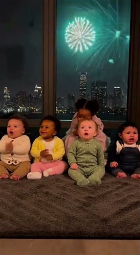 Babies React to Fireworks for the First Time 😳🎆👶 #shorts