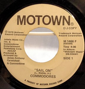 Commodores - Sail On