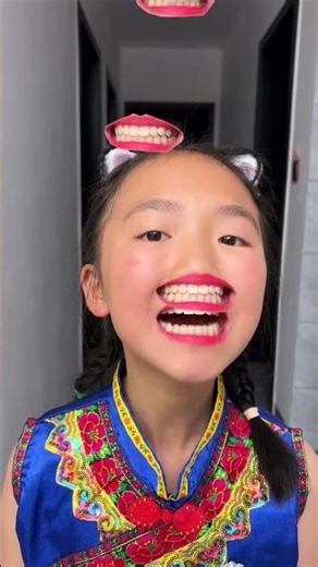 La hermana logró coincidir con todos los movimientos de los labios, ¡es muy buena!