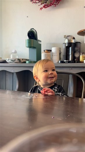 Oh my goodness!!! This video brought too much joy to me, and everyone who watched it to only keep it in the stories. | Samantha Jones