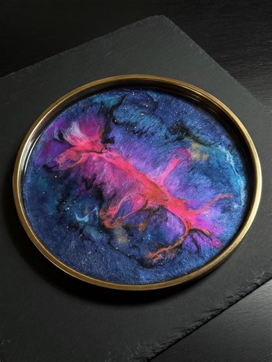 Handmade Cosmic Resin Tray – Dark Galaxy Art Piece, Round Decor (30cm) - Etsy