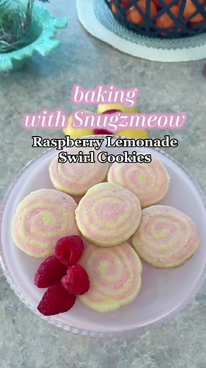 Delicious Raspberry Lemonade Swirl Cookie Recipe