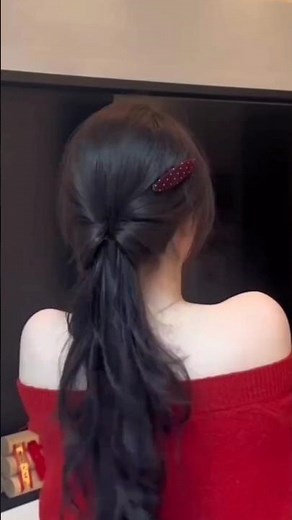 Easy Lazy Low Ponytail Hairstyle 🎀 | 30 Second Hair Tutorial for Girls #Hairstyle #HairTutorial