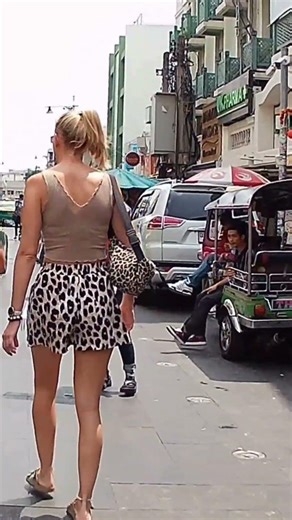 Beautiful Women Back View | 美人後ろ姿 Bangkok Street Walk｜khaosan day Walk│バンコクカオサン