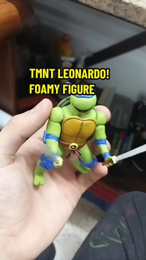 Leonardo de TMNT: Figura de Foamy Hecha a Mano