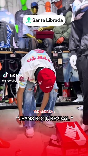 Jeans Rock Revival: Tendencias en Bogotá, Colombia