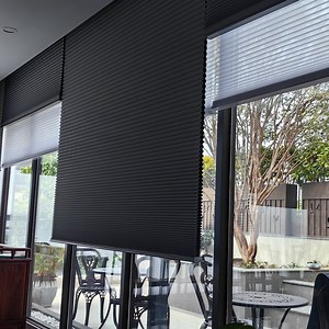 [Hot Item] Easy to Clean and Take Care of New Motorized Honeycomb Blinds