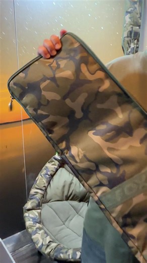 13K views · 140 reactions | Transportul si depozitarea pichetilor pentru pescuit nu mai este o problema - Fox Bankstick Carryall | Fox International | Facebook