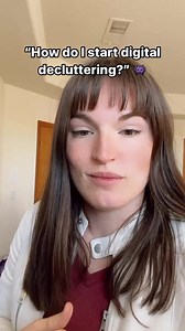 Here's a quick thought on #decluttering . How do you start digital decluttering? This is a HUGE category and a super important one. Let's talk about some first steps. #declutteryourspace #clutterfree #declutter365 #declutterhome #cleaningmotivation | Melanie Shenberger