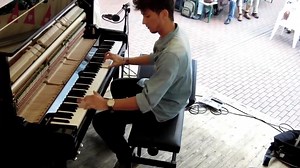 钢琴：“靓仔，你弹的布基乌吉差点让俺散架”- Luca Sestak · Boogie Woogie Stomp