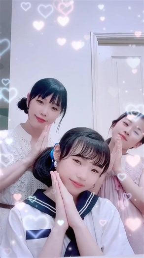 Kawaikute Gomen Cover: Triodance Hand Dance Tutorial