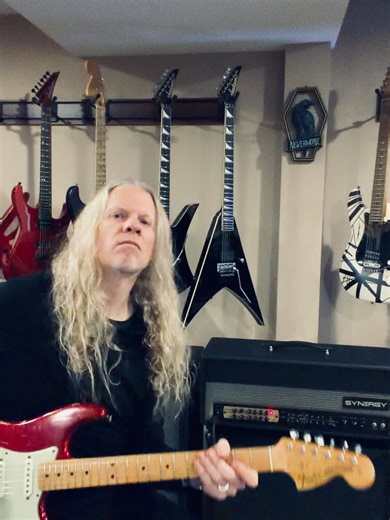Jeff Loomis on Instagram: "Playing through the new @synergyamps JMP module. Some great tones here showcasing with some pedals as well. First video is straight in (using the second RED channel…settings in photo) with nothing but a USA Custom Fender Strat. Second video using the awesome @rweaverfx Midnight Vibe. Third video is pushing the front with my @all.pedal Devil’s Triad Essentials pedal and a bit of the Midnight Vibe again. Nice glassy tones here, I’m diggin it! Recorded audio with the @aud