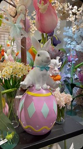 1.9K views · 138 reactions | Be inspired for a gorgeous spring season! With the cold front covering most of the country here is some bright and cheerful displays from the Atlanta Market to keep you inspired. . . . #spring #decor #springtime #design #homedecor | Ramon - at HOME | Facebook