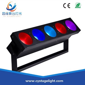 [Hot Item] DOT Matrix Display 5X30W RGB LED Blinder Matrix Effect Light