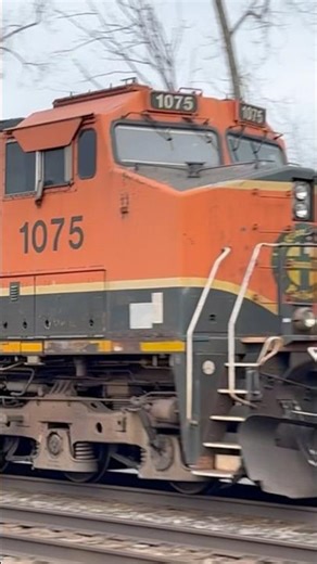 BNSF 1075 H1 Dash 9 Trails On CSX Crude Oil Train!