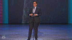 Hannah Gadsby jokes at the Emmys: 'Nobody knows what jokes are these days, especially men. That's why I'm presenting alone'