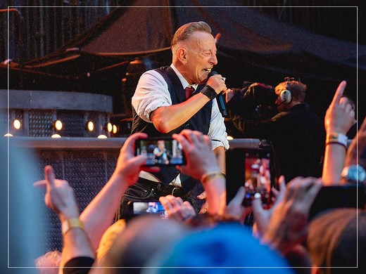 The longest concert Bruce Springsteen ever performed in his life