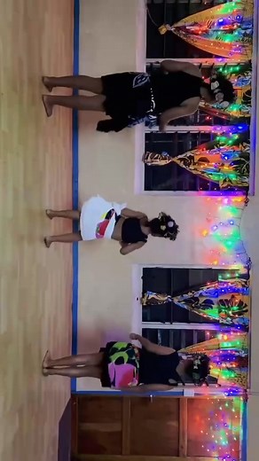 9.3K views · 86 reactions | Another one from Akeeke feat the big sisters 珞殺 Laavaneta Juliano e kakanoa aia bong natim aikai ma am program. Ko bati n rabwa ao are bn aki totoki nanora ni kan nonoriia taan tamure aikai esp neiene i nuka anne  ao Nei Tebougirl enaq bn kasuaeaki moa 殺 Kam anaa teuare I Abaunamou bwa ami beeki. 浪浪浪 #foryourentertainment #crassmasseason #hulagirls | Mangarita Marie | Facebook