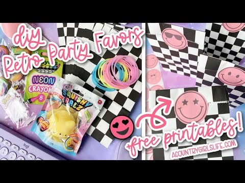 DIY Retro Smiley Face Party Favors + FREE Smiley Face Graphics Printables PNG