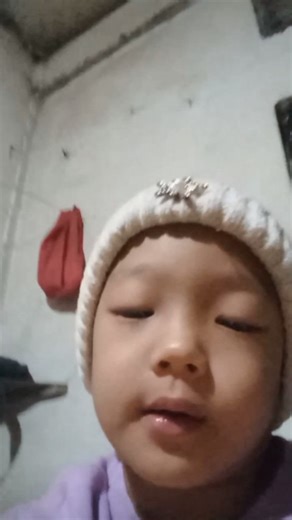 omom on Instagram: "So happy to go back to the village to meet my grandfather and celebrate Christmas at my grandparents' place😘😊"