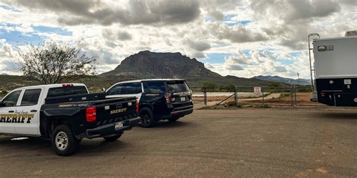 Helicopter hit slackline that stretched across canyon, witness tells officials; 4 family members dead