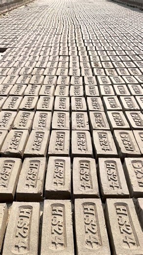 Making bricks with amazing clay