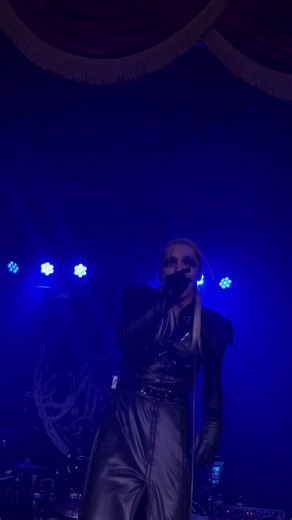 Jiluka Live Show in Dallas Deep Ellum Highlights