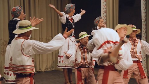 One of our favvourite dances from the Selo Ukrainian Dancers! 😊 | Ukrainian Dance World