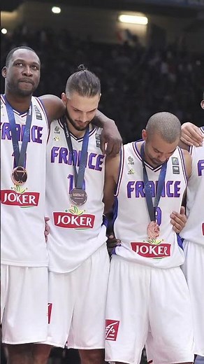 🙌🏀 Patron chez les jeunes, patron chez les A !