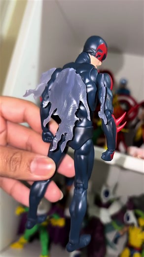 Mafex Spider-Man 2099 Action Figure Review and Posing Tips