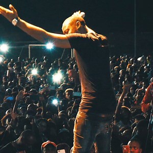 71K views · 11K reactions | « GENTLEMAN 2.0 RÉÉDITION » Disponible le 5 Octobre 2018. Toujours du mal à me retenir, donc je vous offre 10 nouveaux titres !!! L’histoire continue... #OnAJamaisFini #JaiToujoursLeMeilleurPublic T O R N A D O  | Dadju | Facebook