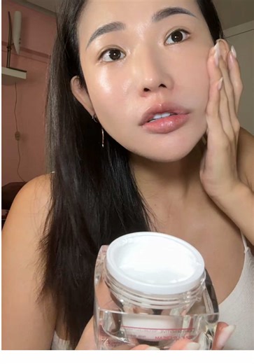 Discover the Best Lightweight Tone Up Cream