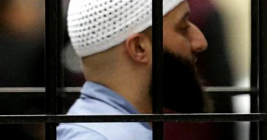 Rabia Chaudry: "We're incredibly relieved" about Adnan Syed's new trial