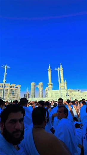 Apni muhabbat Allah dill me bsa de #viral #madina #makkah #love #Ramdaan # trending #reels